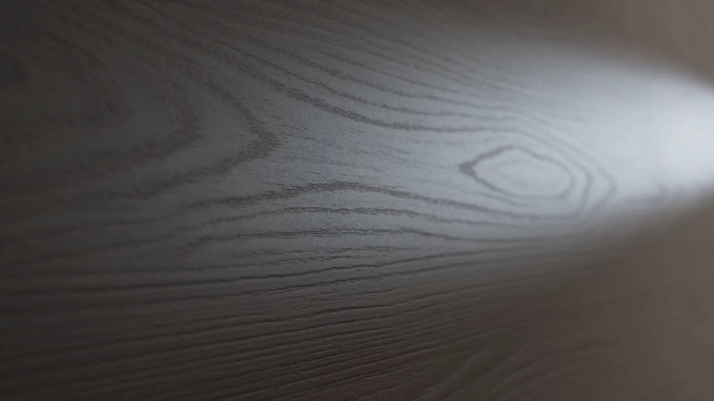 Oak veneer grain detail by Interiology